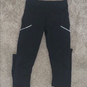 RARE Lulu lemon leggings with pockets